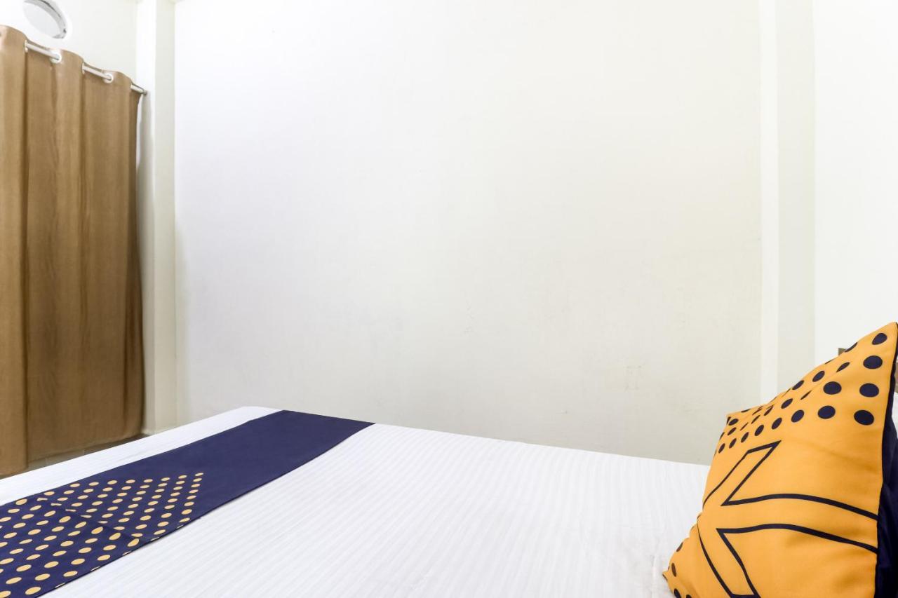 Oyo 40073 Yash Homestay Samarda Kaliāsot Esterno foto