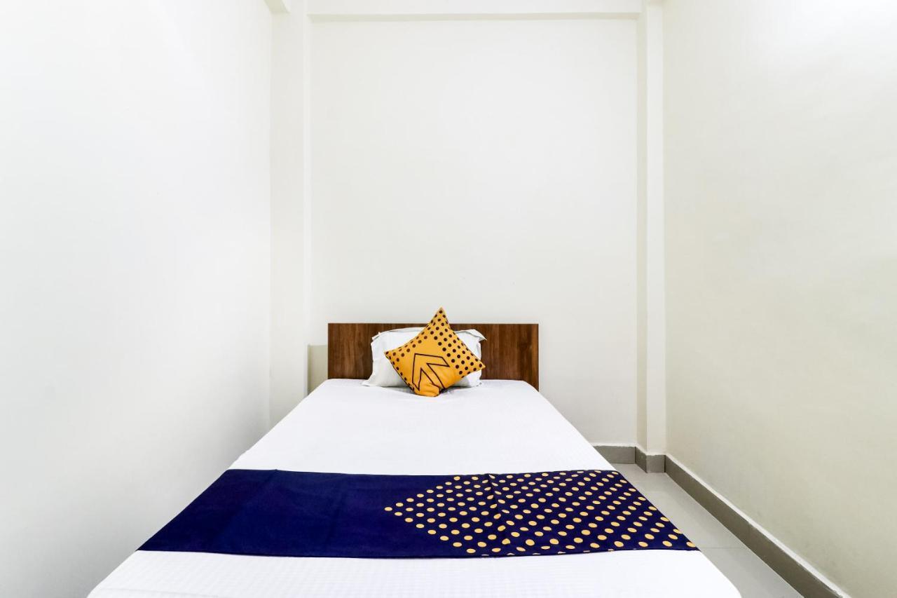 Oyo 40073 Yash Homestay Samarda Kaliāsot Esterno foto
