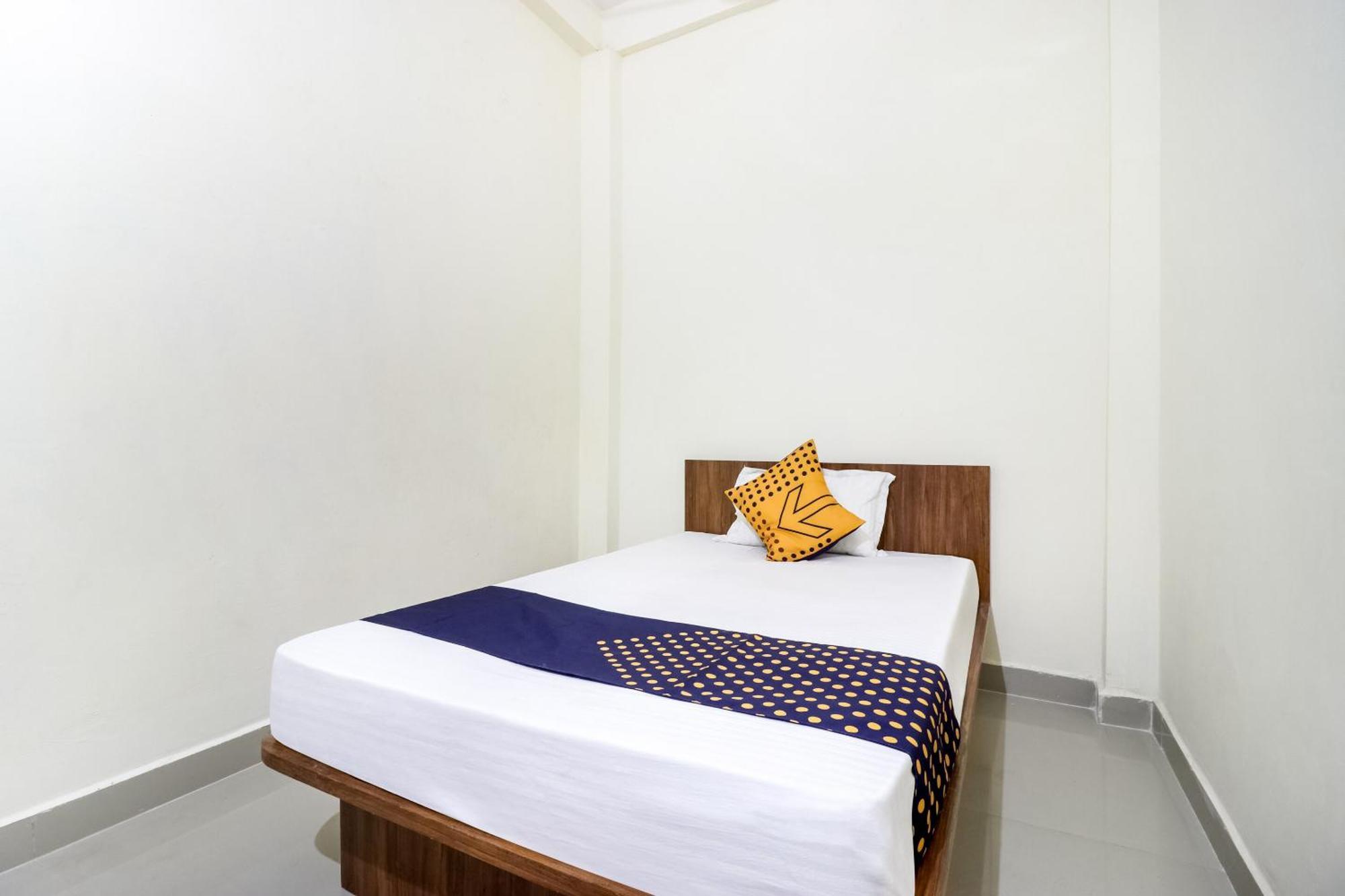 Oyo 40073 Yash Homestay Samarda Kaliāsot Esterno foto